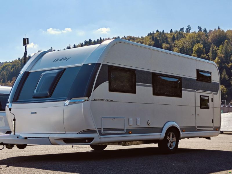 Hobby Excellent Edition 545 KMF - Stockbett