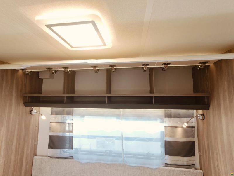 Hobby Excellent Edition 545 KMF - Stockbett