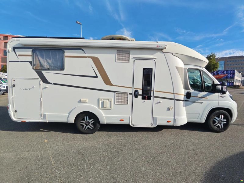 Eura Mobil Profila T725 QB