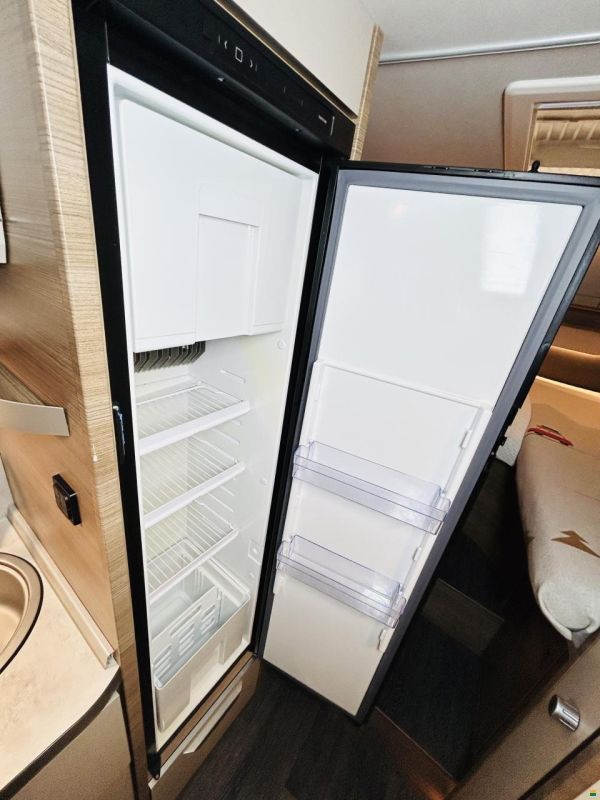 Knaus Vansation 650 MEG