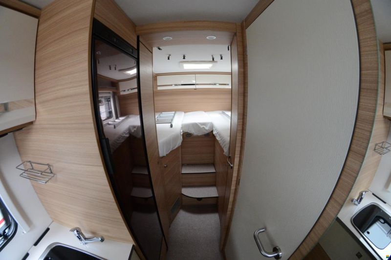 Dethleffs Globebus I6