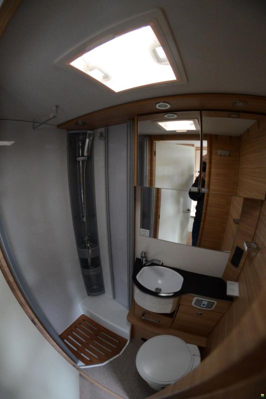 Dethleffs Globebus I6