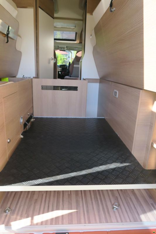 Carthago Malibu Van 640 GT Alpin Edition