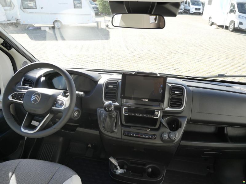 Adria Compact Select DL 'Swiss Edition'