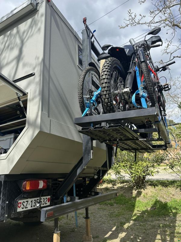 Iveco Daily 7 Tonnen 4x4 inkl. KTM 690