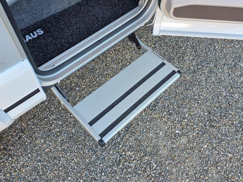 Knaus Live TI 650 MF Platinum Selection