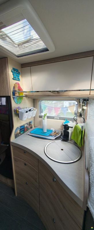 Eura Mobil Profila T 695 EB