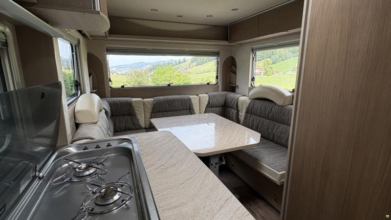Bürstner Averso Plus 440 TK
