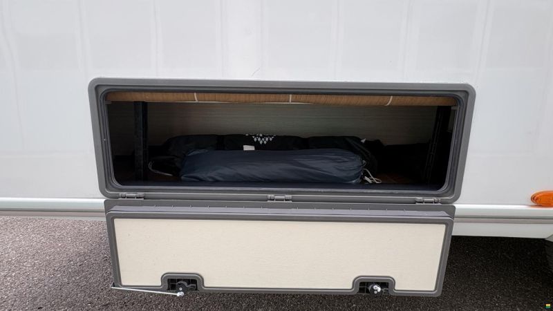 Bürstner Averso Plus 440 TK
