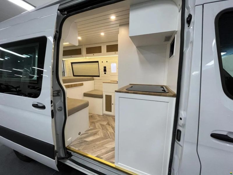 Mercedes Benz Sprinter 315 CDI FWD L2/H2