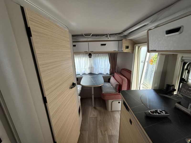 Eriba Touring 542