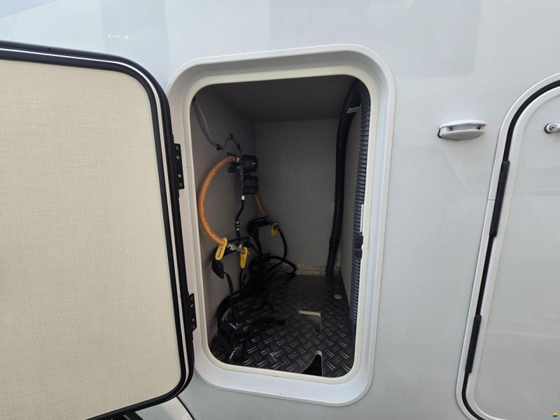 Hymer EXIS-I EX 580 PURE 2.2 HDI