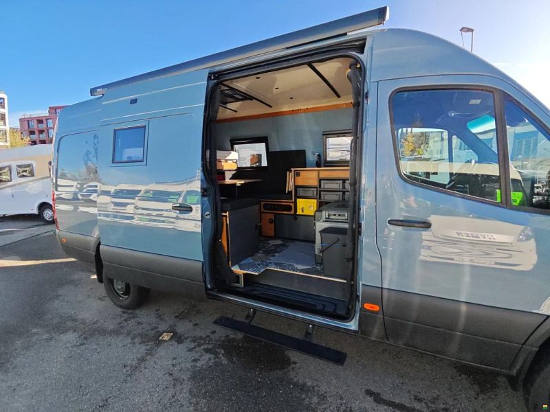 Mercedes Benz Sprinter W907 419 4x4