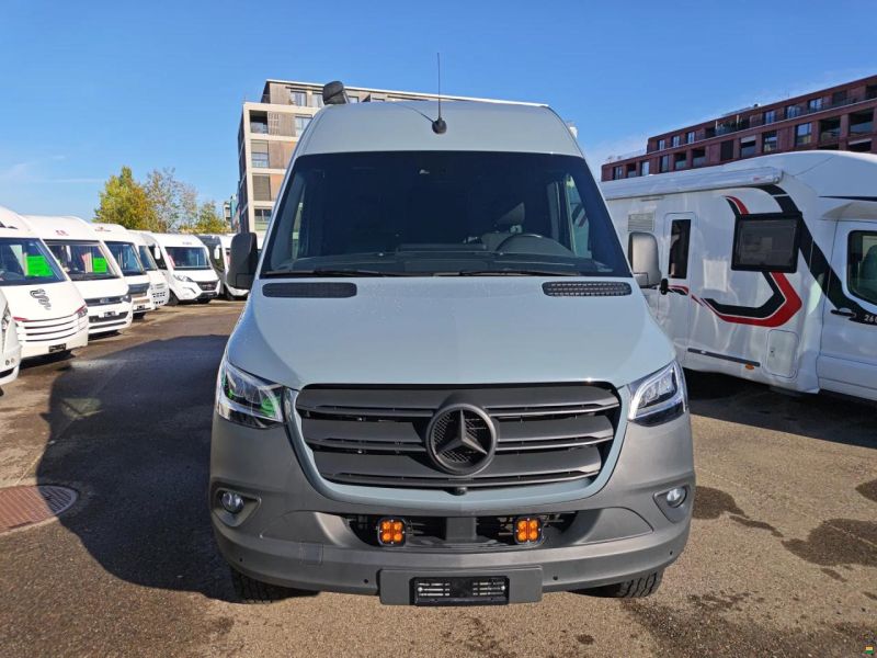 Mercedes Benz Sprinter W907 419 4x4