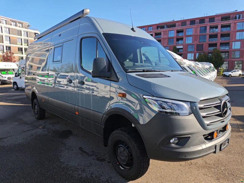 Mercedes Benz Sprinter W907 419 4x4