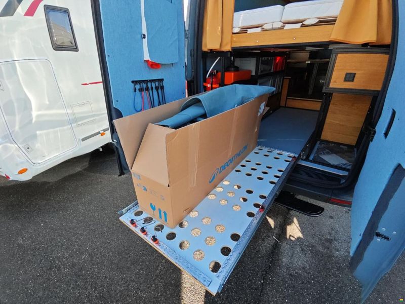 Mercedes Benz Sprinter W907 419 4x4