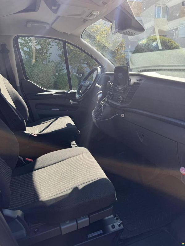 Ford Transit Customer