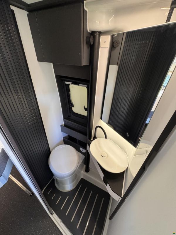 Adria TWIN SUPREME 640 SGX