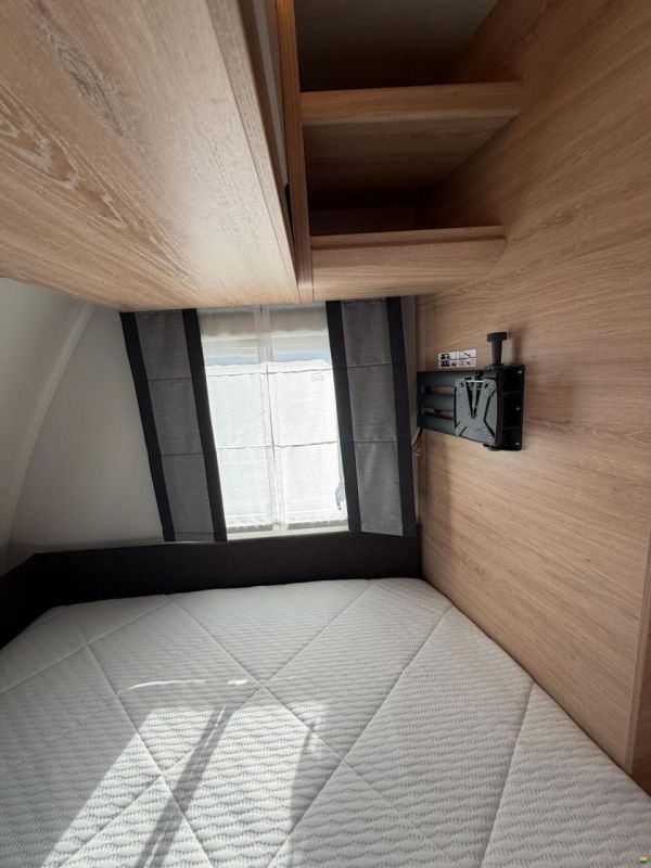 Knaus Südwind BLACK SELECTION 580 QS
