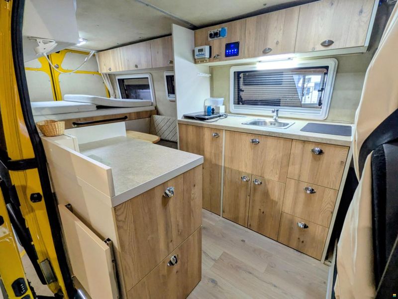 Renault Master Adventure Edition