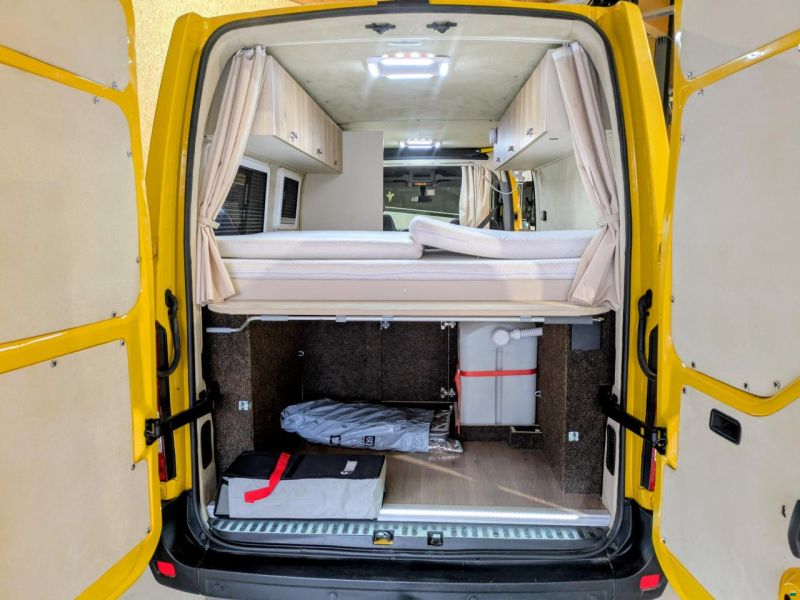 Renault Master Adventure Edition