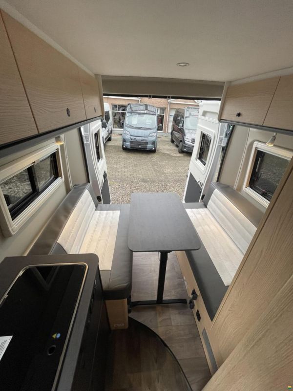 Sunlight Vanlife 540