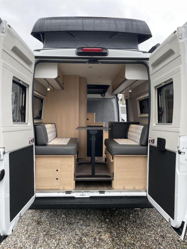Sunlight Vanlife 540