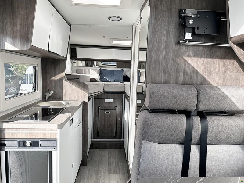 Benimar YRTEO Y 861 2.0 TDCI AUTOMAT