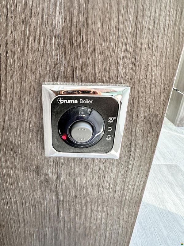 Benimar YRTEO Y 861 2.0 TDCI AUTOMAT