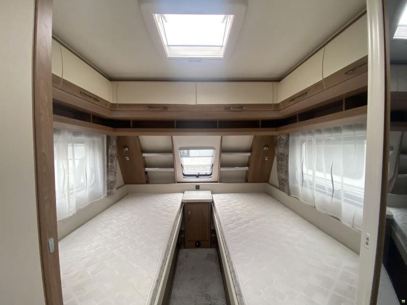 Hobby De Luxe 495 UL