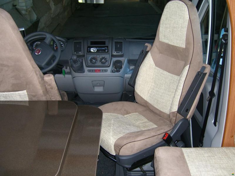 Adria A670SL