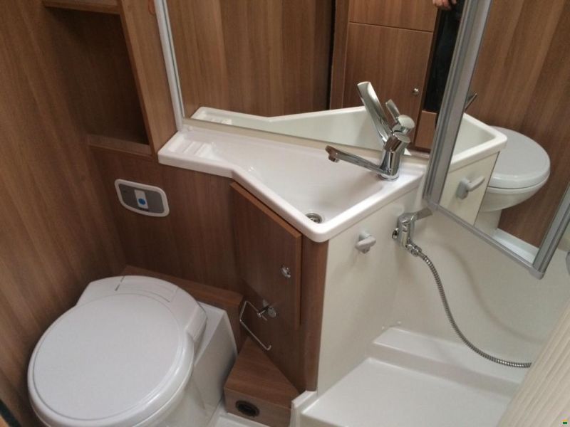 Eura Mobil Eura Mobil, AO 690 HB