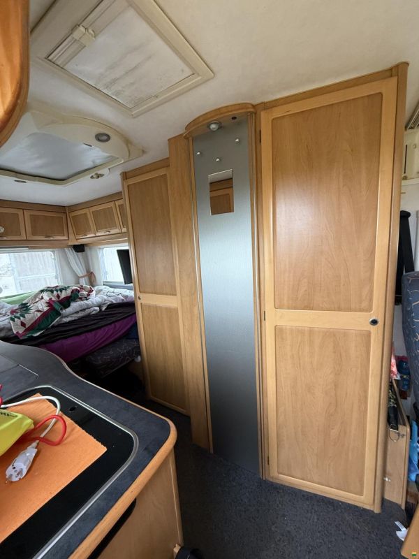 Hymer B534