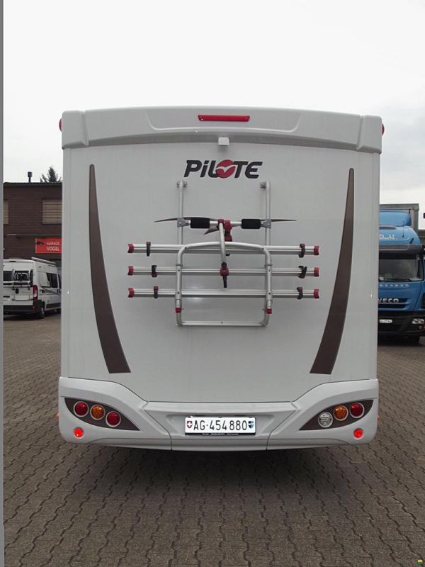 Pilote C690 G