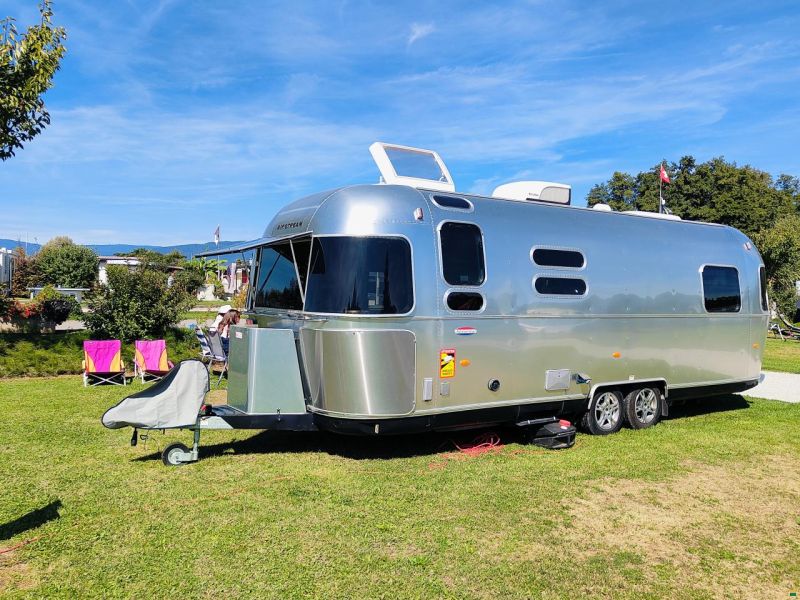 Airstream 684 international