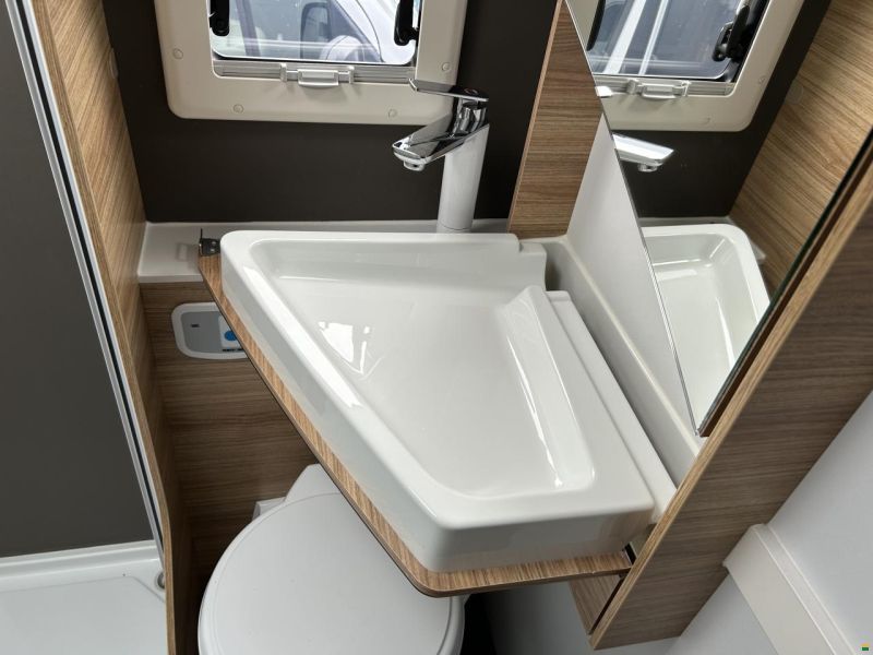 Adria Sonic Axess I 600 SL