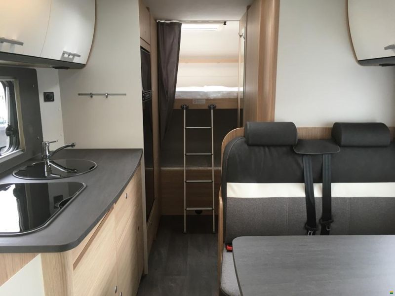 Sunlight A68 4-6 Plätze