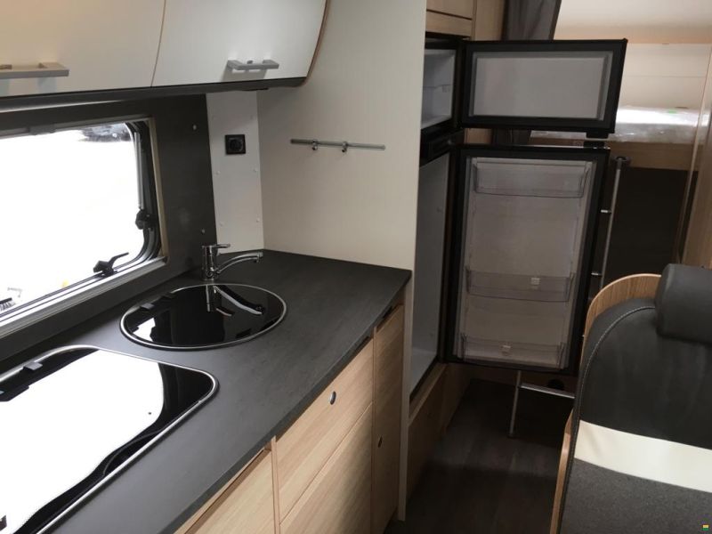 Sunlight A68 4-6 Plätze