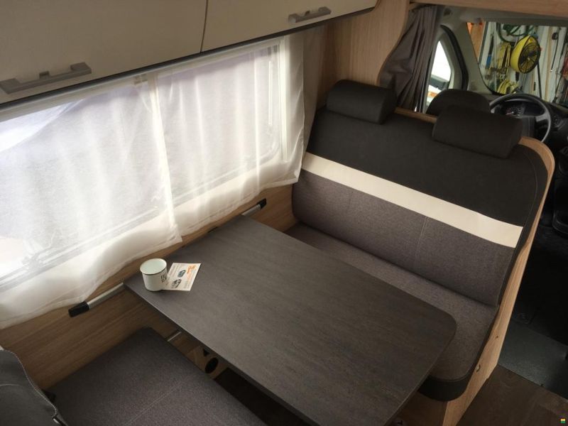 Sunlight A68 4-6 Plätze