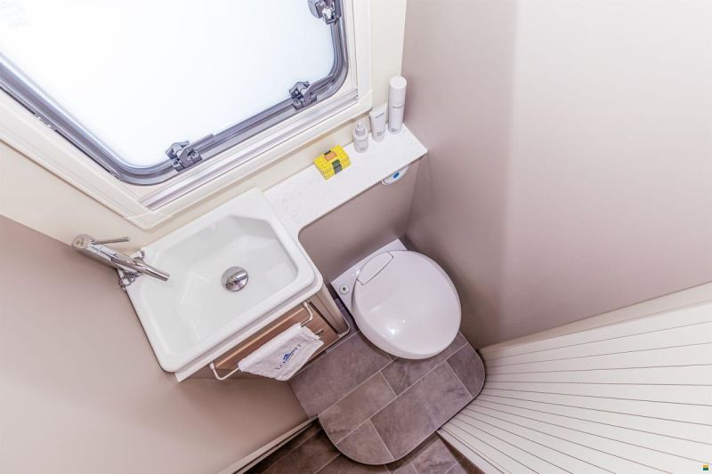 Ahorn Canada TE Plus mit Hubbett