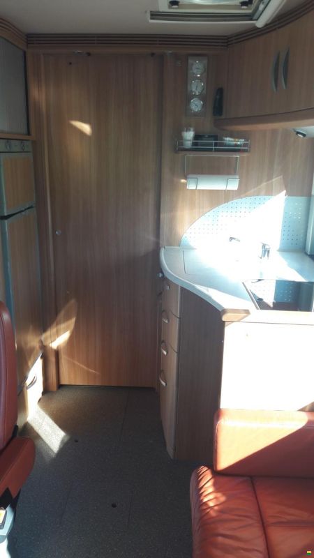 Niesmann-Bischoff Flair 7100i