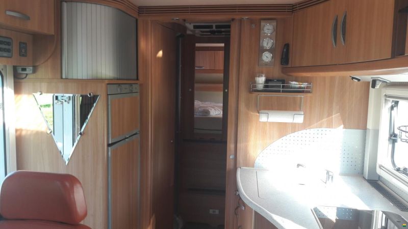 Niesmann-Bischoff Flair 7100i