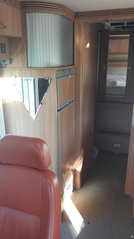 Niesmann-Bischoff Flair 7100i