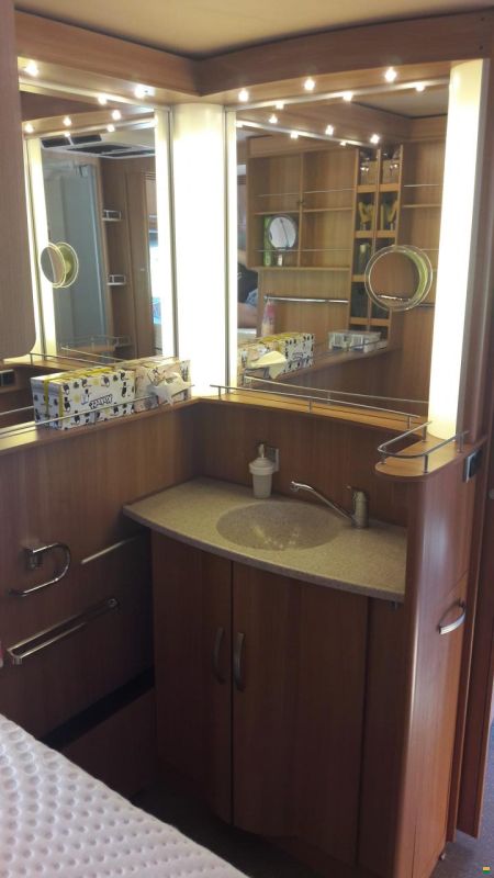 Niesmann-Bischoff Flair 7100i