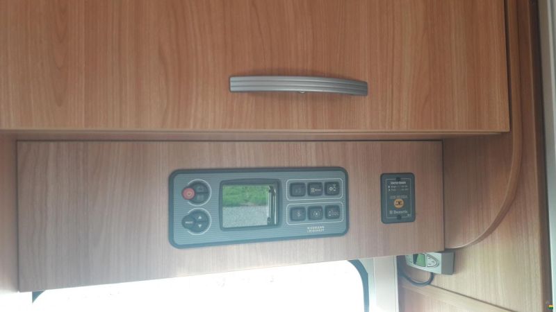 Niesmann-Bischoff Flair 7100i