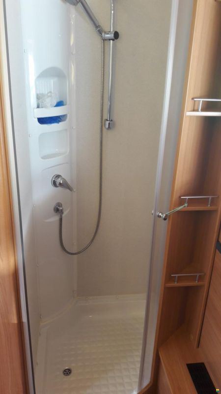 Niesmann-Bischoff Flair 7100i