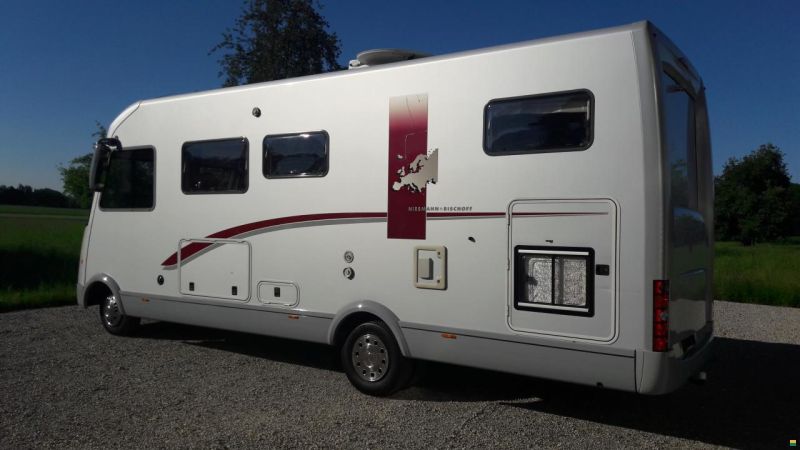 Niesmann-Bischoff Flair 7100i