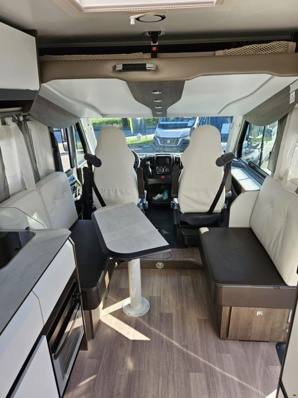 Benimar Amphitryon 967