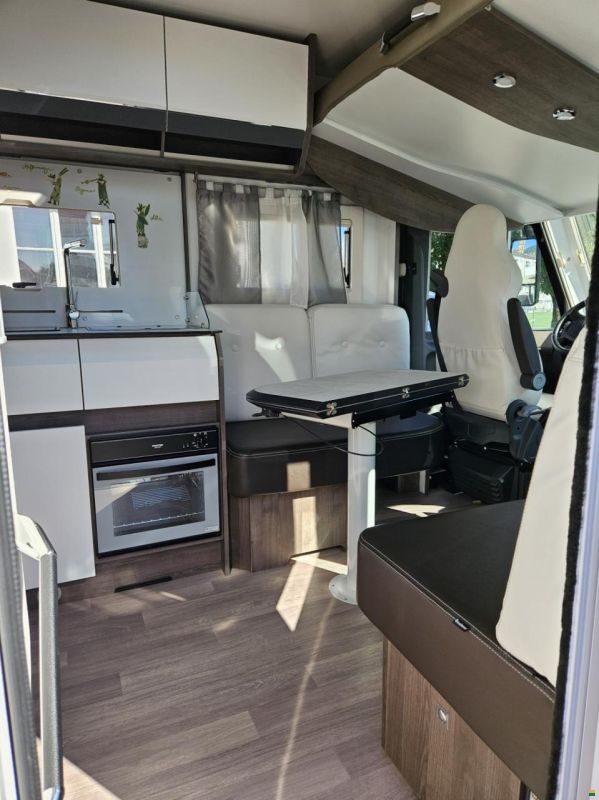 Benimar Amphitryon 967