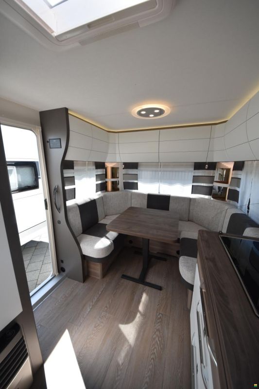 Hobby 460 UFe Excellent Edition (H26)